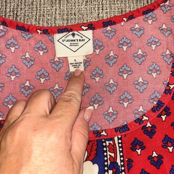 St. John's Bay Red and Blue Floral cold shoulder Blouse - Picture 3 of 5